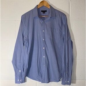 NWOT Structure Slim Fit Button Down Striped Men’s Shirt size M